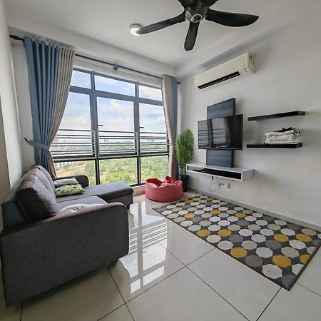 Santai Homestay サイバージャヤ エクステリア 写真